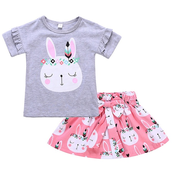Other - LAST ONE!  NWT Girls' Bunny Skirt Set